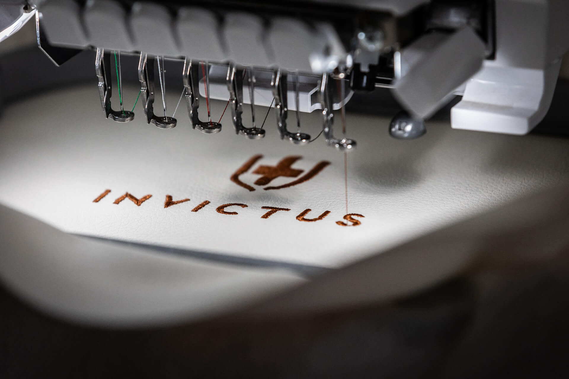 tappezzeria nautica d'amico fase cucitura