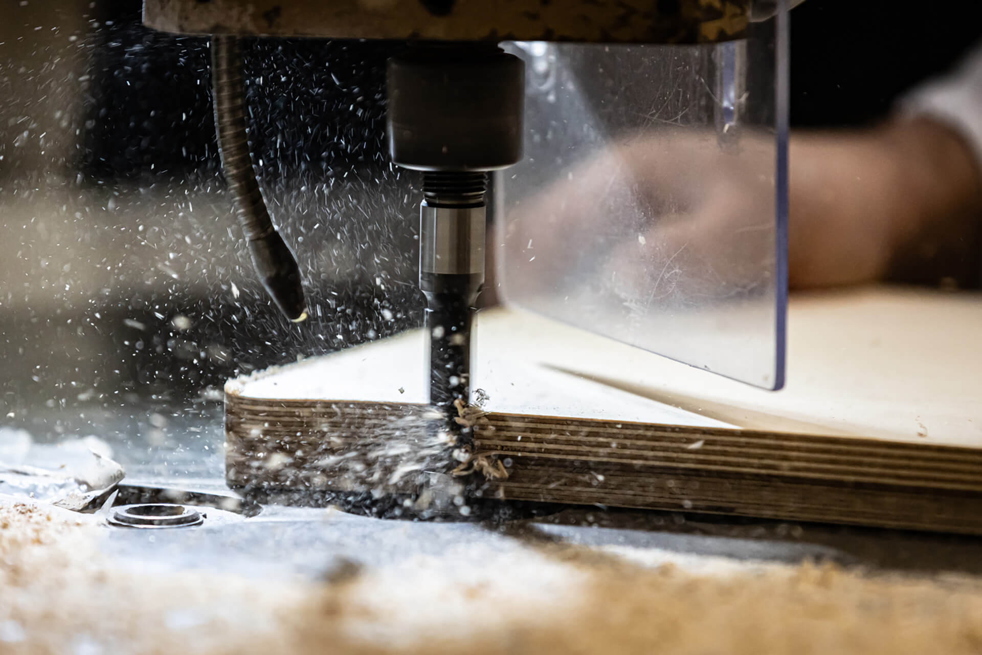 tappezzeria nautica d'amico fase realizzazione strutture legno