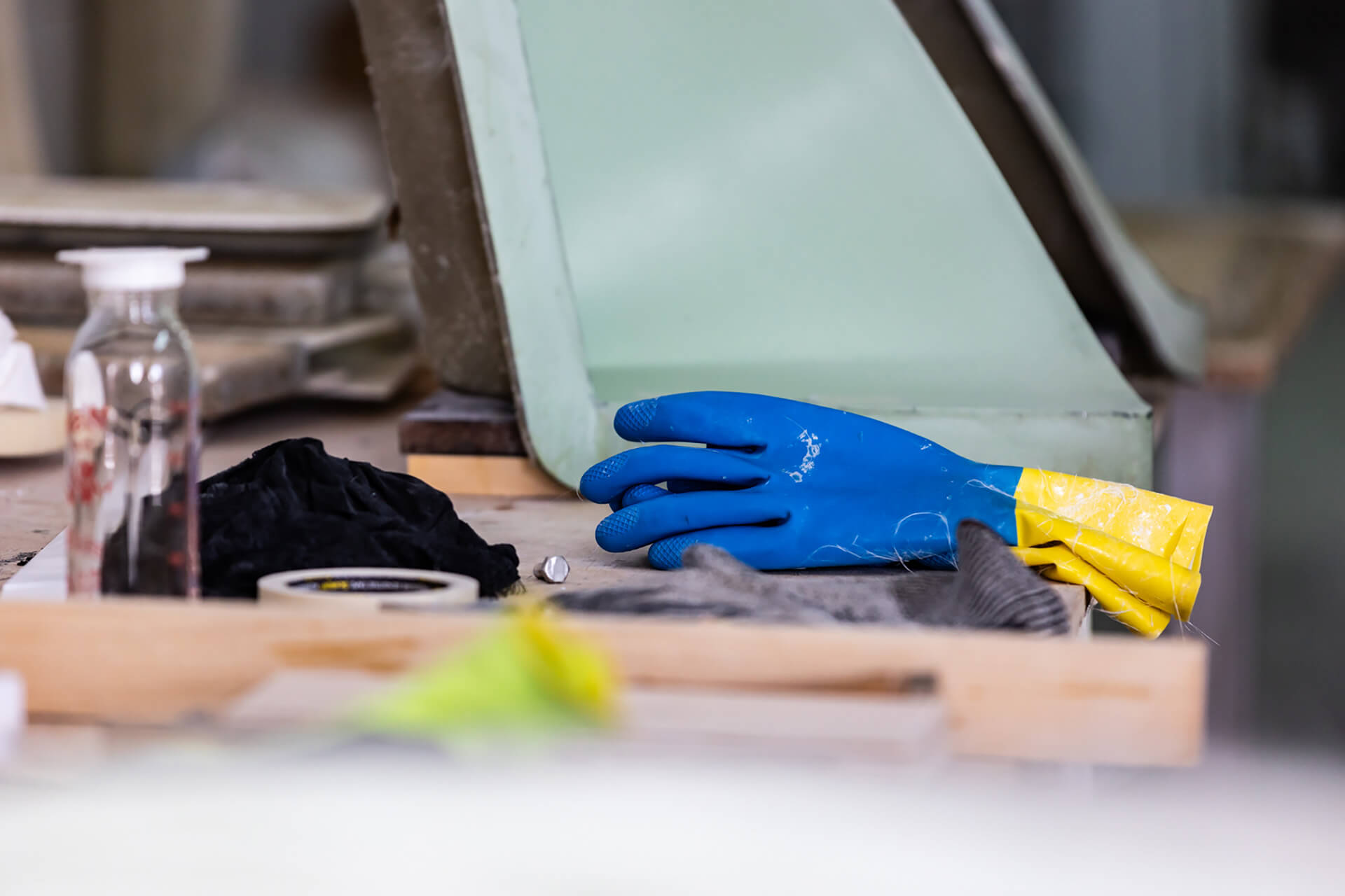 tappezzeria nautica d'amico fase stampaggio vetroresine