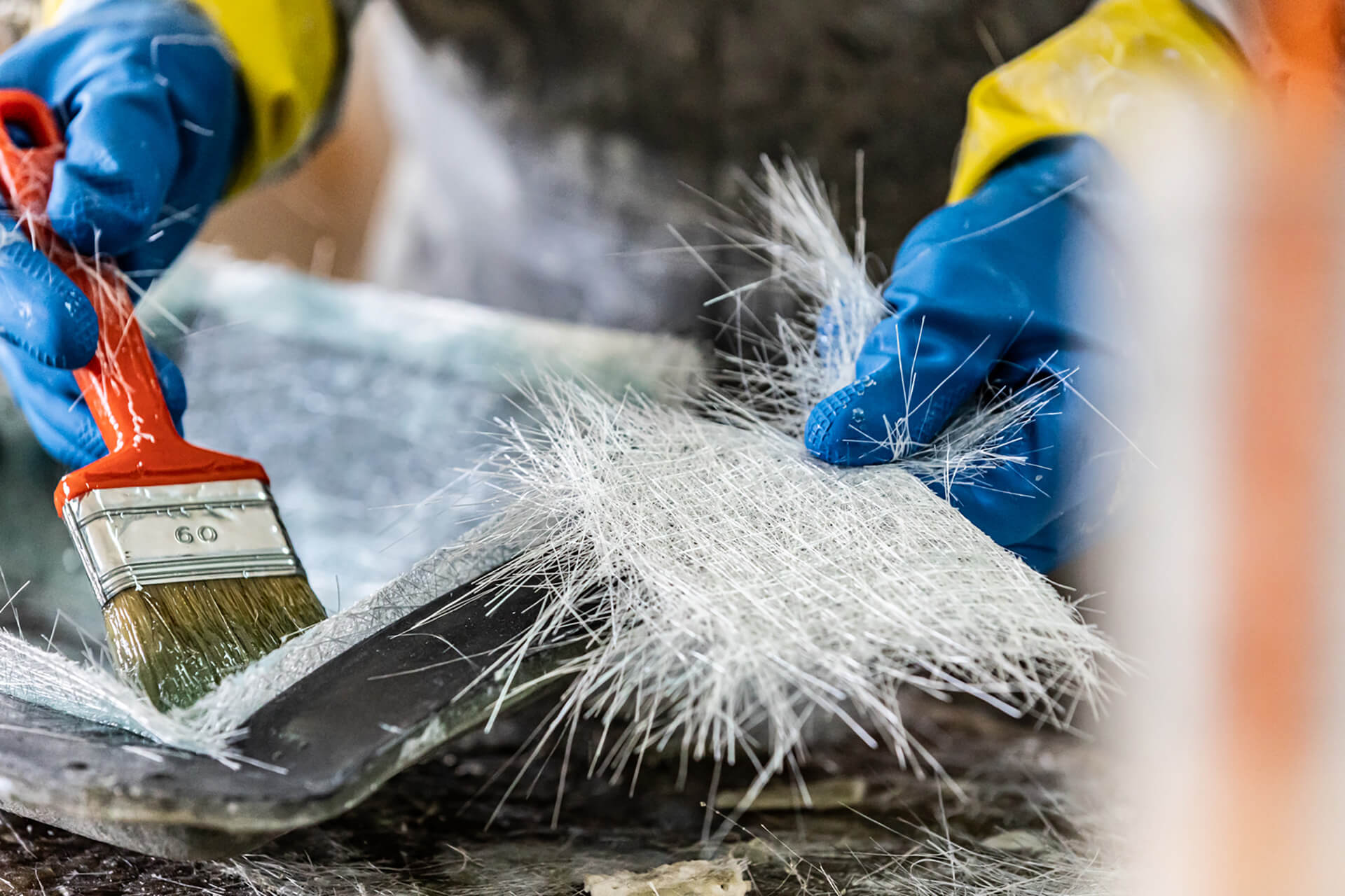 tappezzeria nautica d'amico fase stampaggio vetroresine